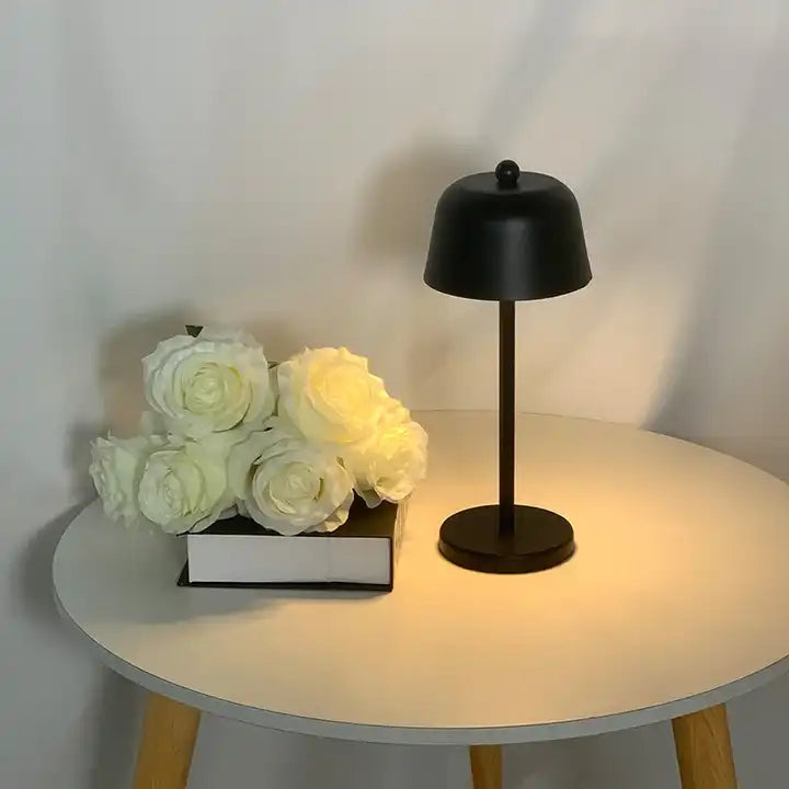 Luxury Metal Wireless Portable Small Rechargeable Hotel Bedside Fashion Led Table Lamp For Bedroom