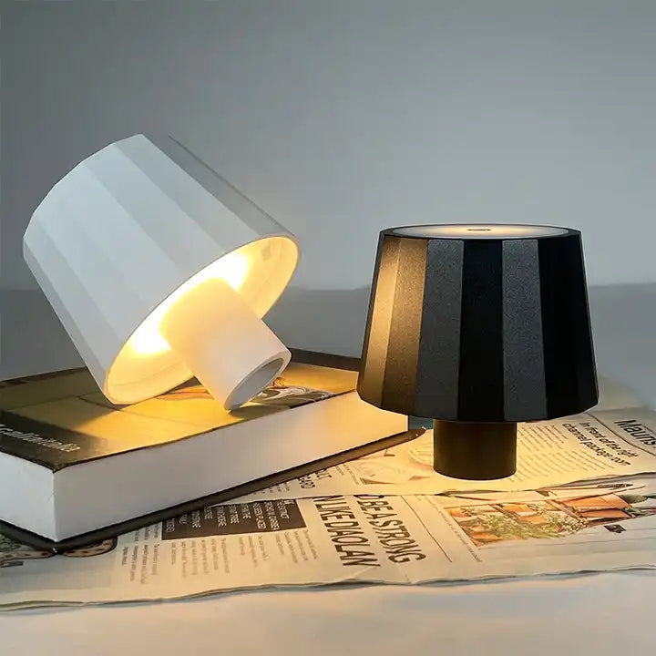 IP54 Waterproof Hotel Dining Wine Bottle Lamp Holder LED Night Atmosphere Lamp Table Decor Lamp