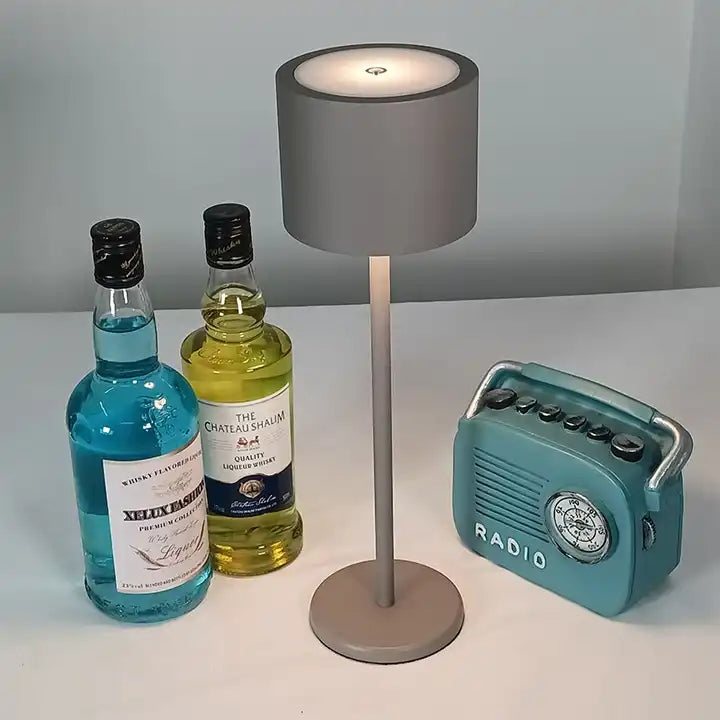 Modern Hotel Style Rechargeable LED Table Lamp Portable Outdoor Cordless Electric Table Lamp
