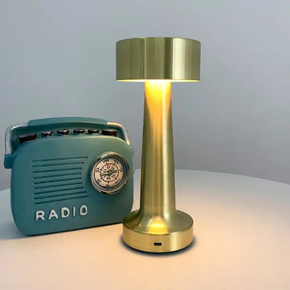 Portable Cordless Rechargeable Metal Led table lamp for Restaurant Hotel Bar Home