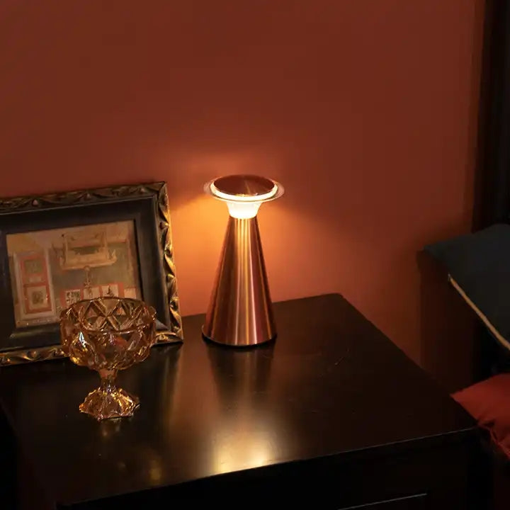 Modern decoration portable USB charge rechargeable battery touch lamp metal table light for hotel home decoration