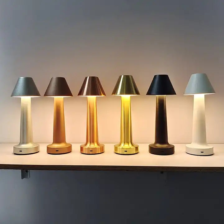 Modern gold desk lamp decorative bedside metal mushroom led wireless rechargeable dimmable hotel table lights for restaurant