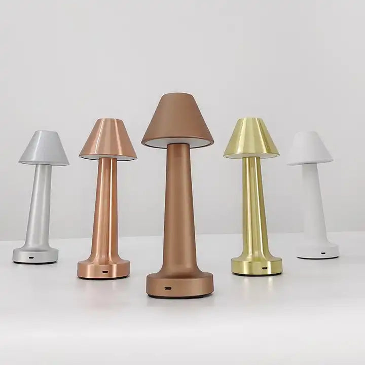 Modern gold desk lamp decorative bedside metal mushroom led wireless rechargeable dimmable hotel table lights for restaurant